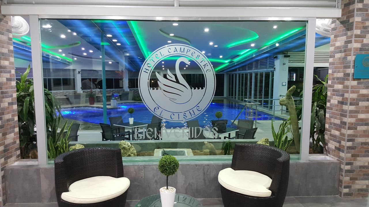 Hotel Campestre El Cisne Barranquilla  Extérieur photo